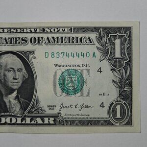 Quad Note 4 in-a-row One Dollar Bill D83744440 Fancy Serial Number‎ (B220)